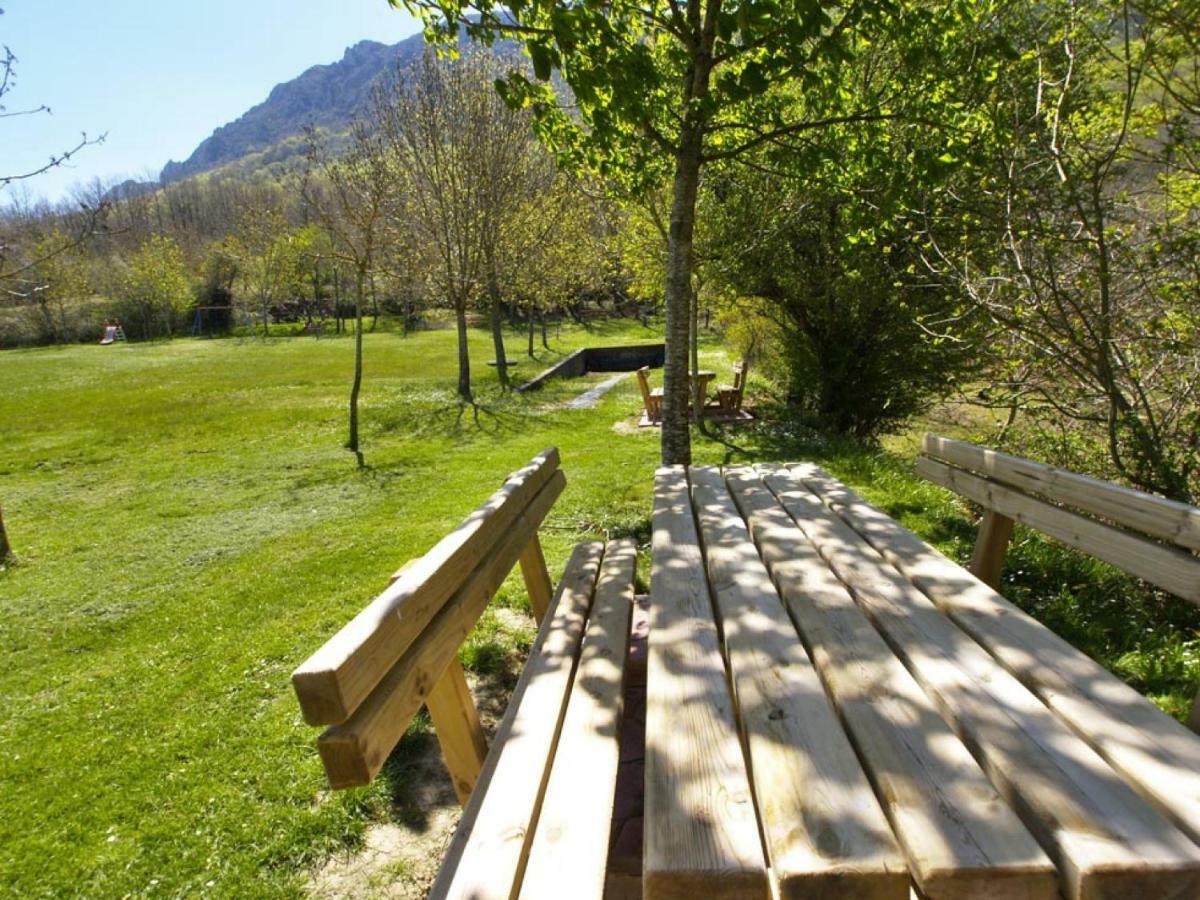 Apartamentos Rurales La Pikurutza Bernedo Esterno foto