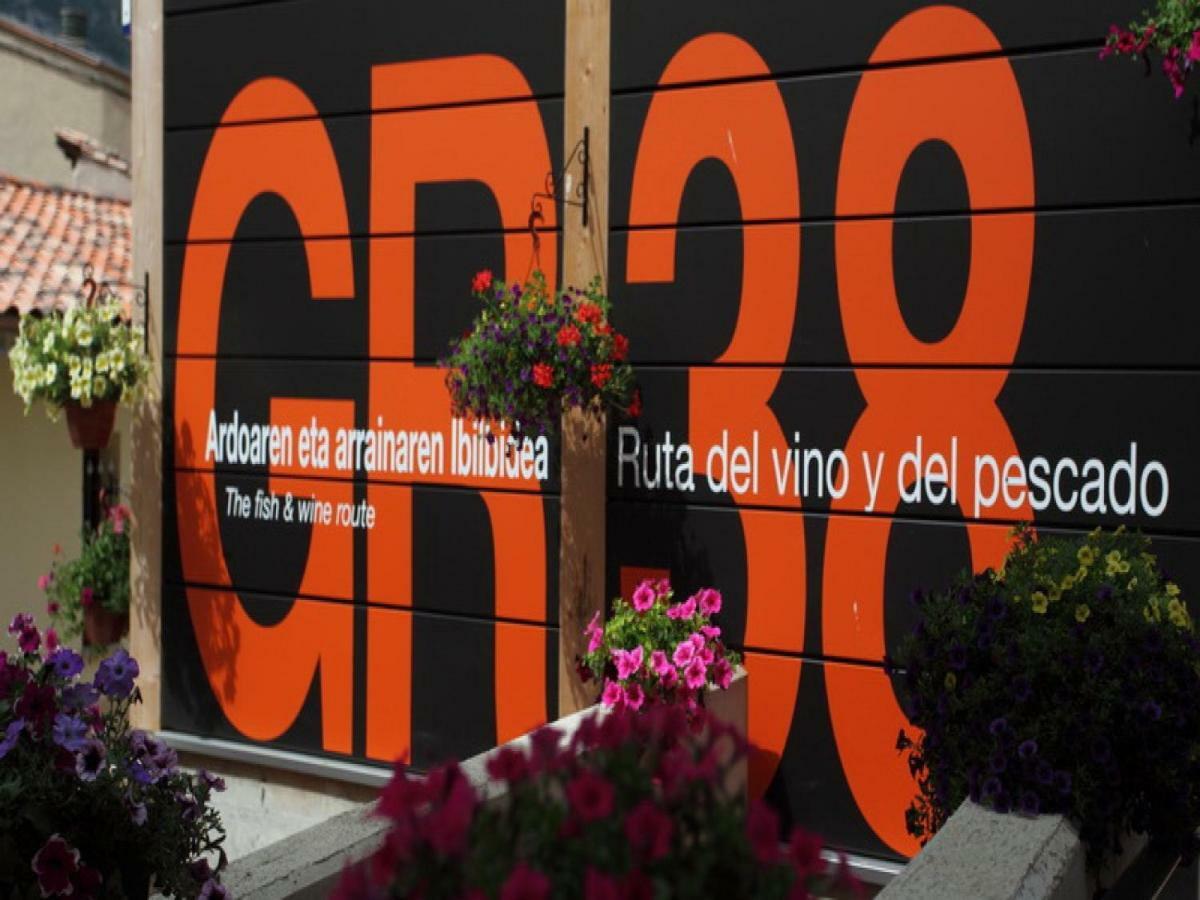 Apartamentos Rurales La Pikurutza Bernedo Esterno foto